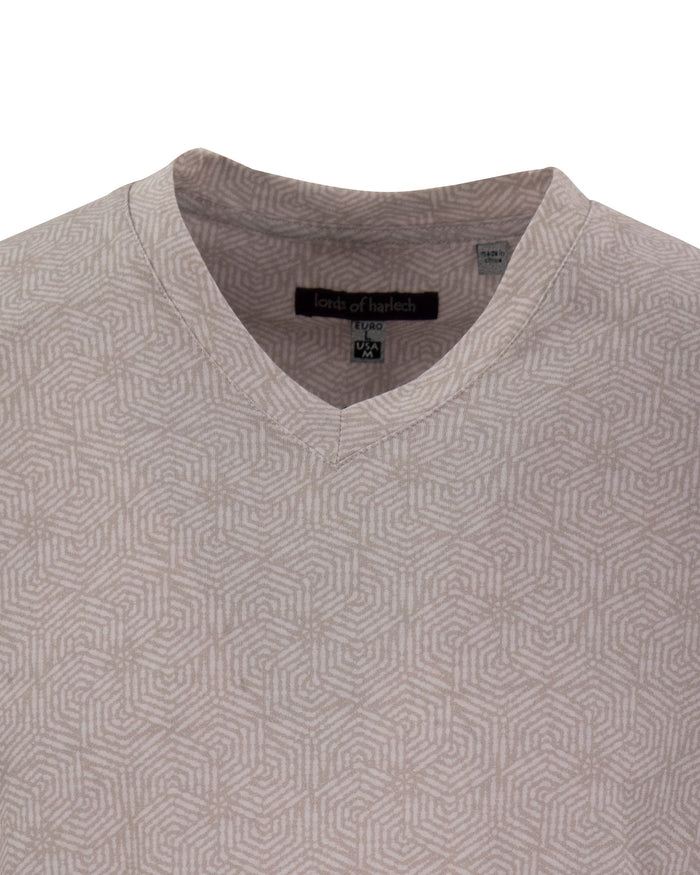 MAZE HEXAGONS PUMICE