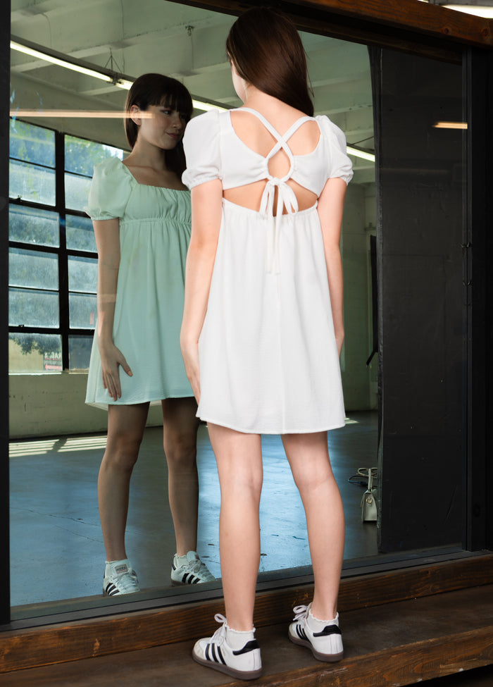 PRESLEY Puff Sleeves Crisscross Back Baby Doll Dress