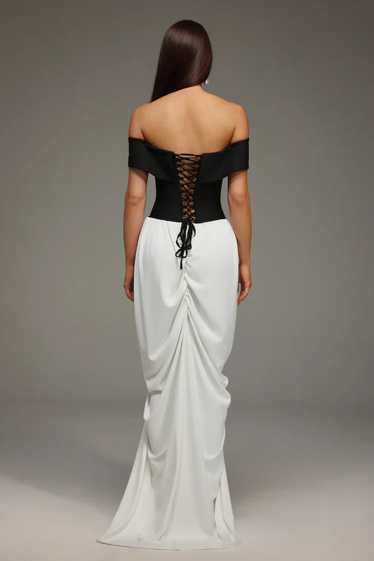 Victoria
Off-Shoulder Black White Dress
