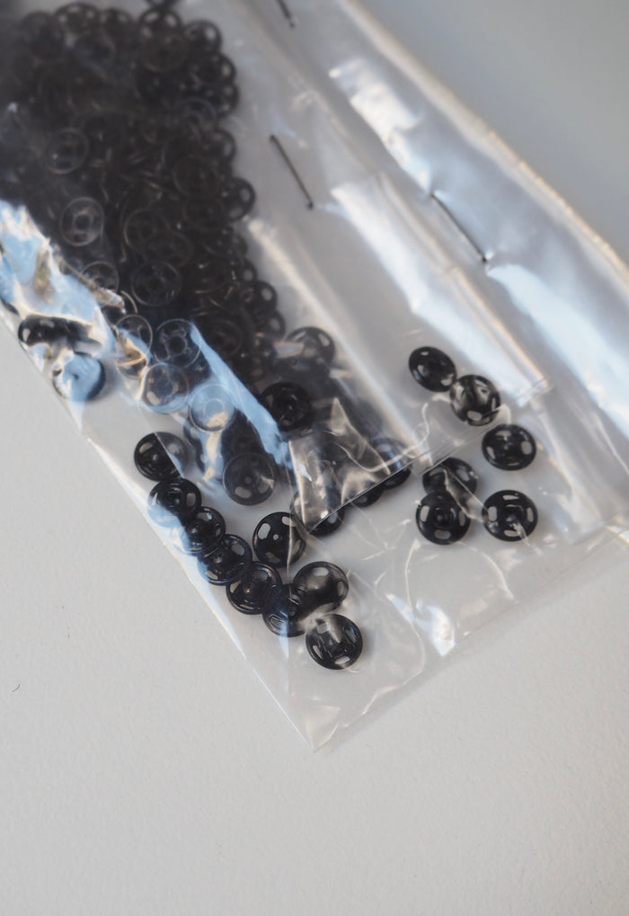 Black Sew-on Press Stud 7mm - 100 Pairs
