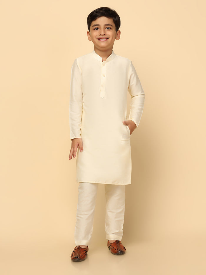 Boy's Maroon Indowestern Set With Kurta and Churidar