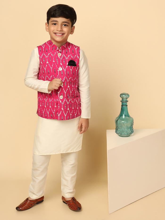 Boy's Pink Printed Jacket