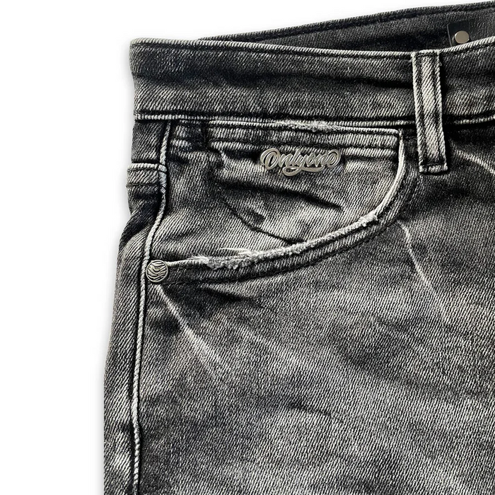 Brooklyn Distressed Embroidered Jean