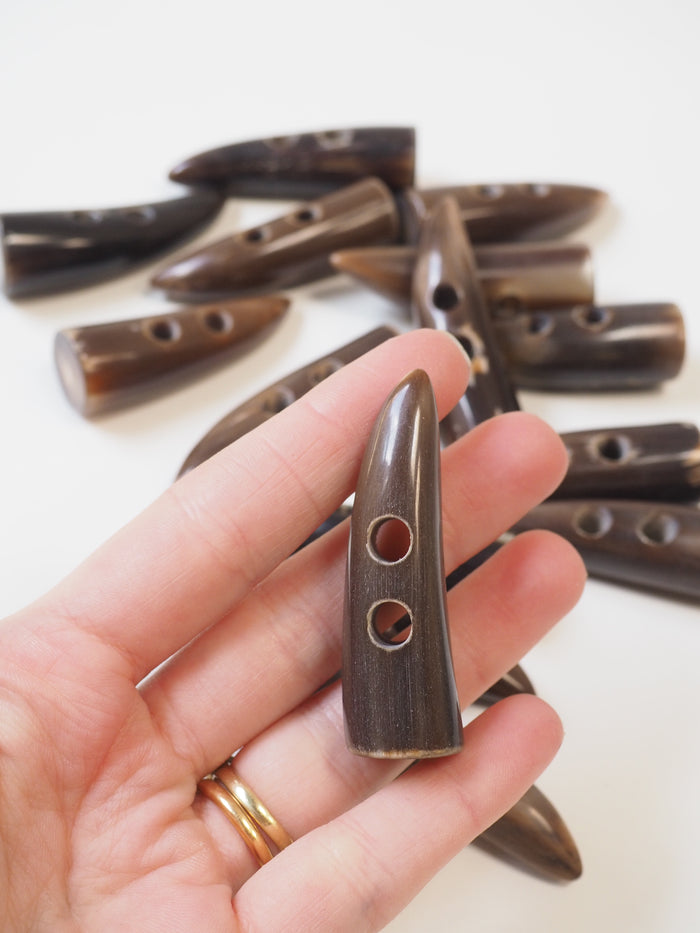 Brown Horn Duffle Toggle 5cm