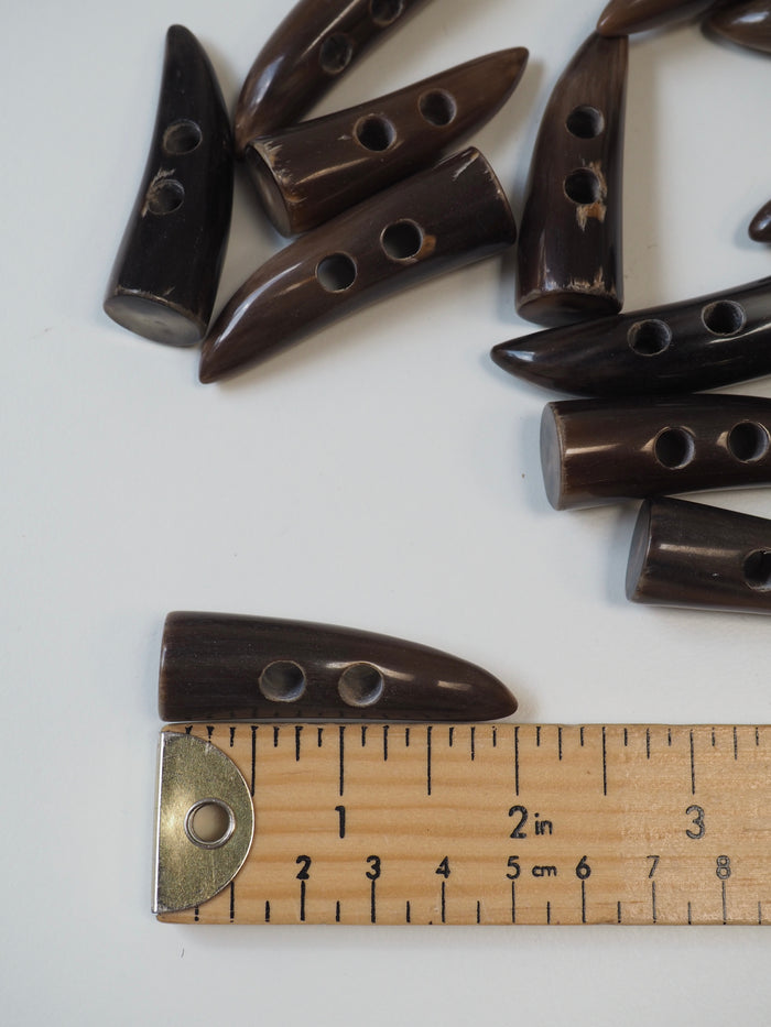 Brown Horn Duffle Toggle 5cm