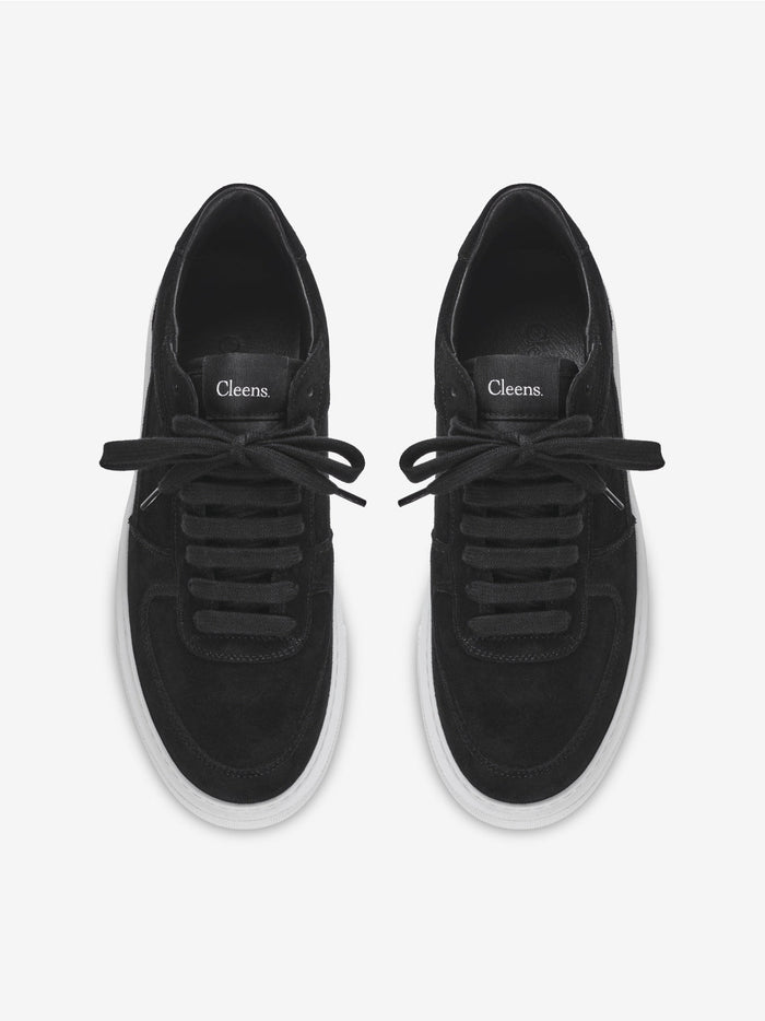Court Trainer Black Suede