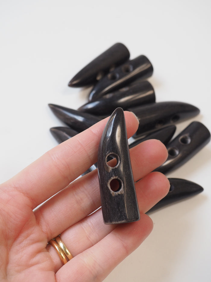Dark Brown Horn Duffle Toggle 5cm