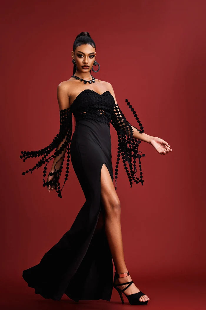 Diva Black Statement Maxi Dress