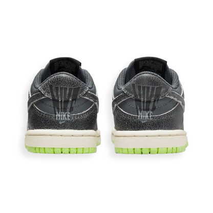 Dunk Low SE Halloween Cauldron TD