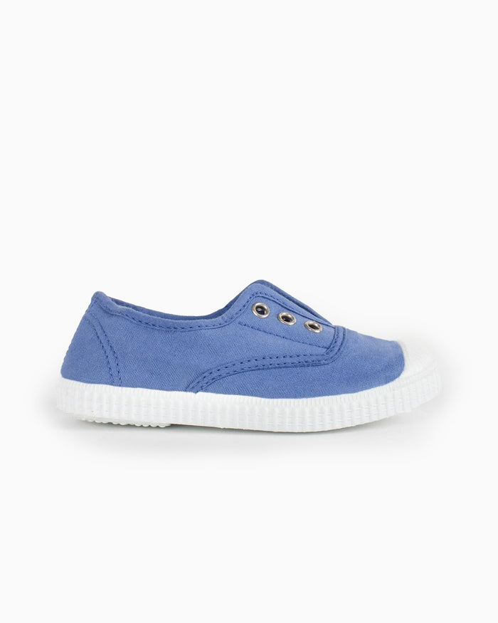 Hampton Canvas Canvas Shoes Hampton Canvas Plum Plimsolls in Cornflower