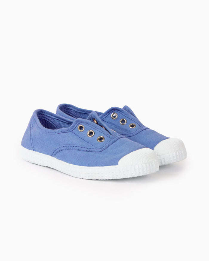 Hampton Canvas Canvas Shoes Hampton Canvas Plum Plimsolls in Cornflower