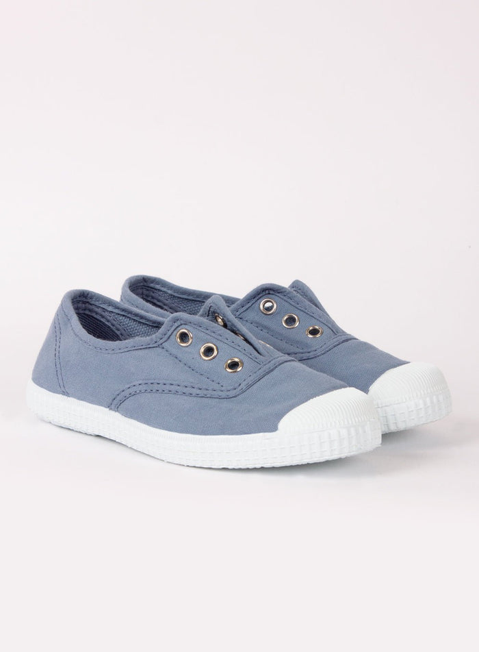Hampton Canvas Canvas Shoes Hampton Canvas Plum Plimsolls in Steel Blue