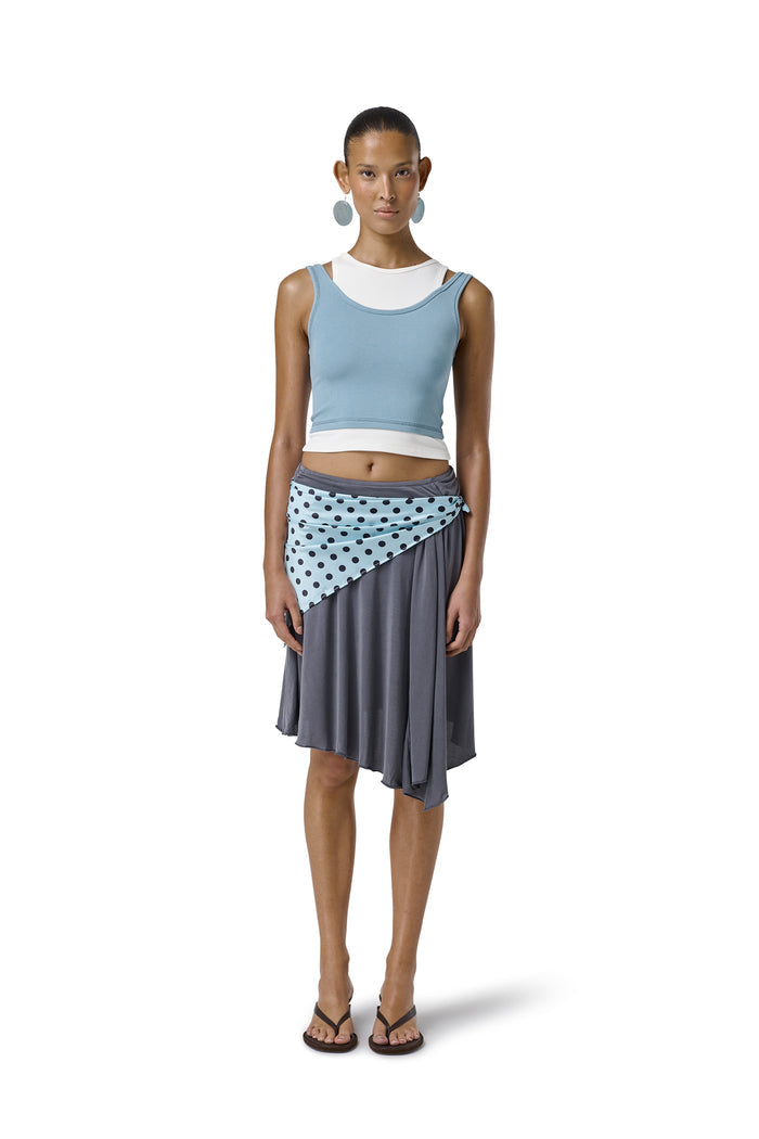 Model is 5'9.5 and wears size XS.