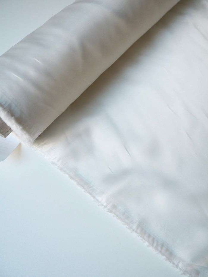 Ivory Viscose Twill Lining