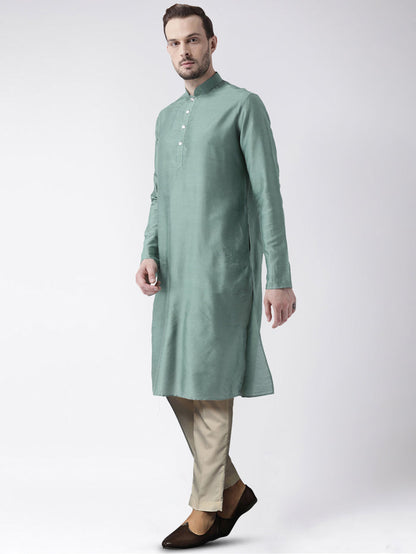 Kisah Men's Green Kurta Trousers Set