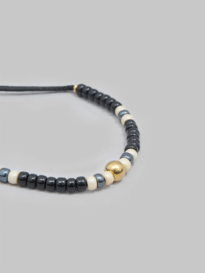 Kobashi Studio 5mm Traditional Beads Bracelet Black Blue closeup