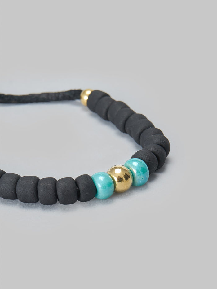Kobashi Studio 7mm Traditional Beads Bracelet Black Blue closeup