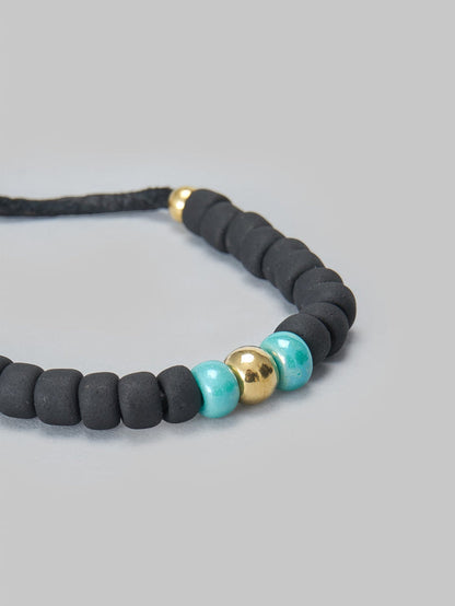 Kobashi Studio 7mm Traditional Beads Bracelet Black Blue closeup
