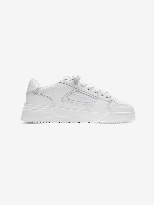 Layup Triple White