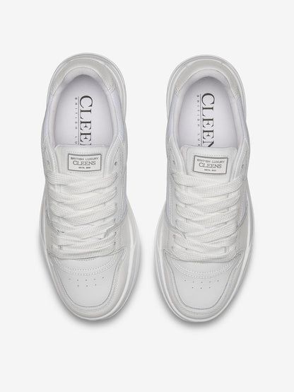 Layup Triple White