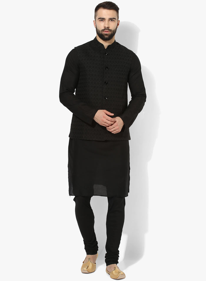 Men Black Textured Kurta Jacket Churidar Set