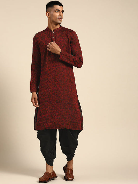 Men Maroon Textured Kurta