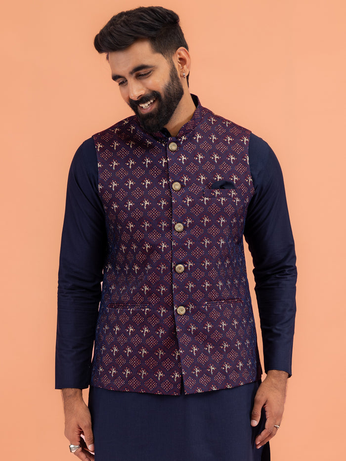 Men Maroon Textured Nehru Jacket