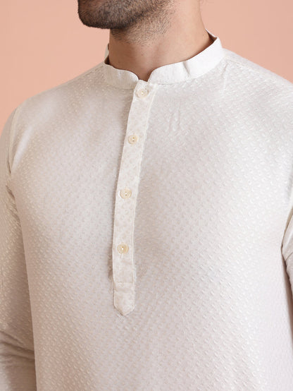 Men White Woven Design Kurta