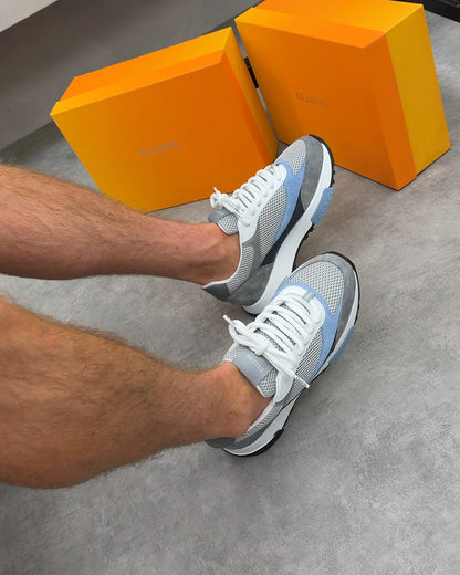 Motion Runner Powder Blue