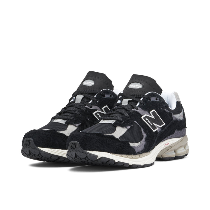 New Balance 2002R Protection Pack Black/Grey