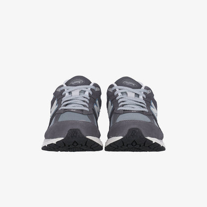 New Balance 2002R