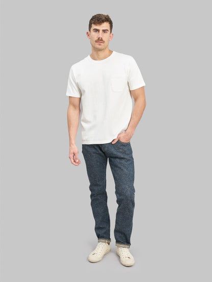 oni 622 crushed concrete denim relaxed tapered jeans model front fit