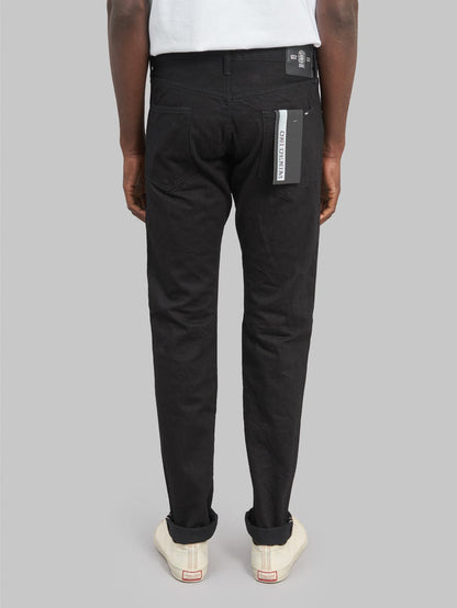oni 642 jet black denim 13oz relaxed tapered selvedge jeans back look