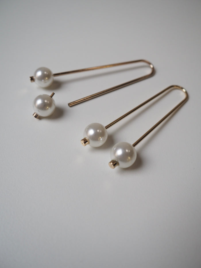 Pearl + Gold Slide Pin