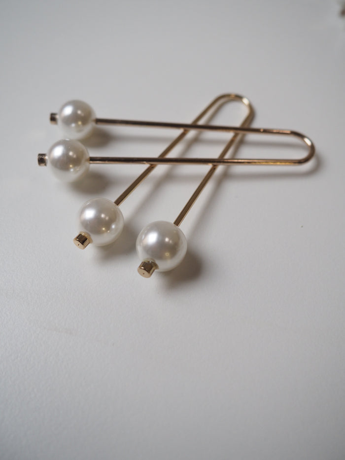 Pearl + Gold Slide Pin