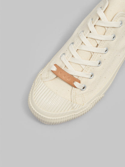 pras shellcap low leather pull strap sneakers kinari off white toe