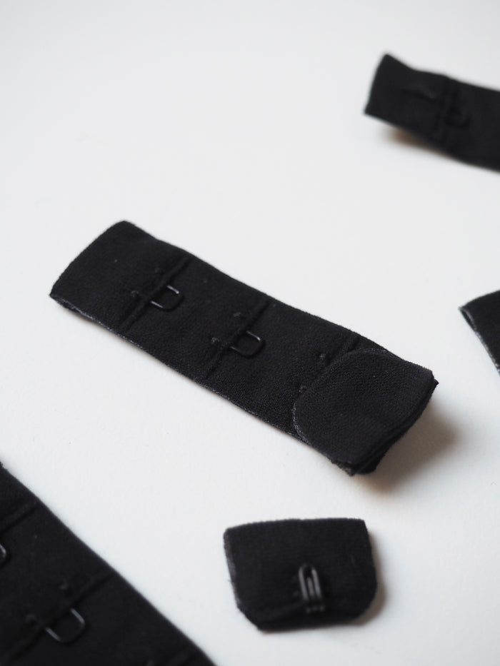 Smooth Bra Clasp 1x3