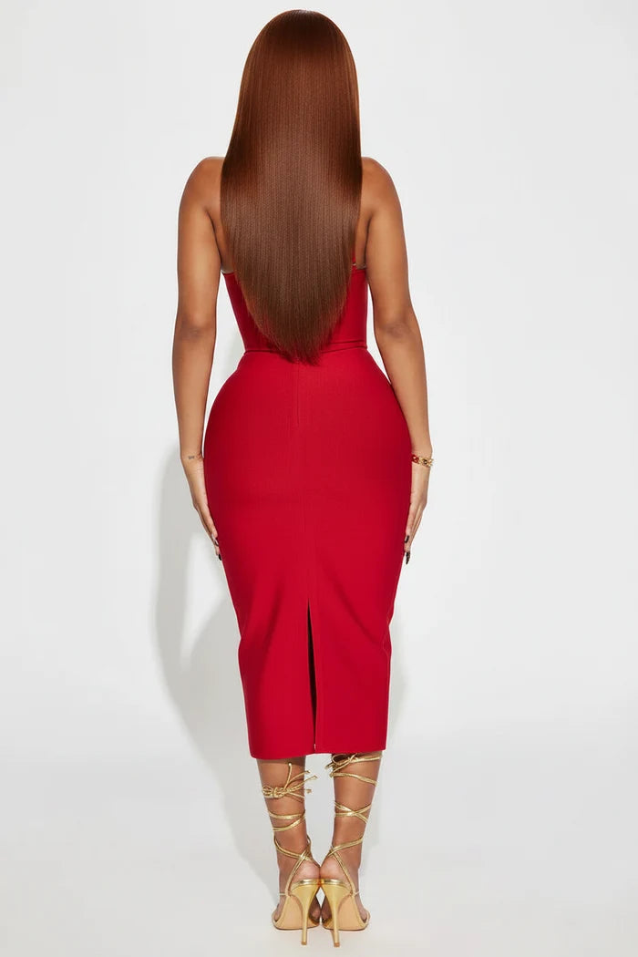 Solenne Scarlet Curve Dress