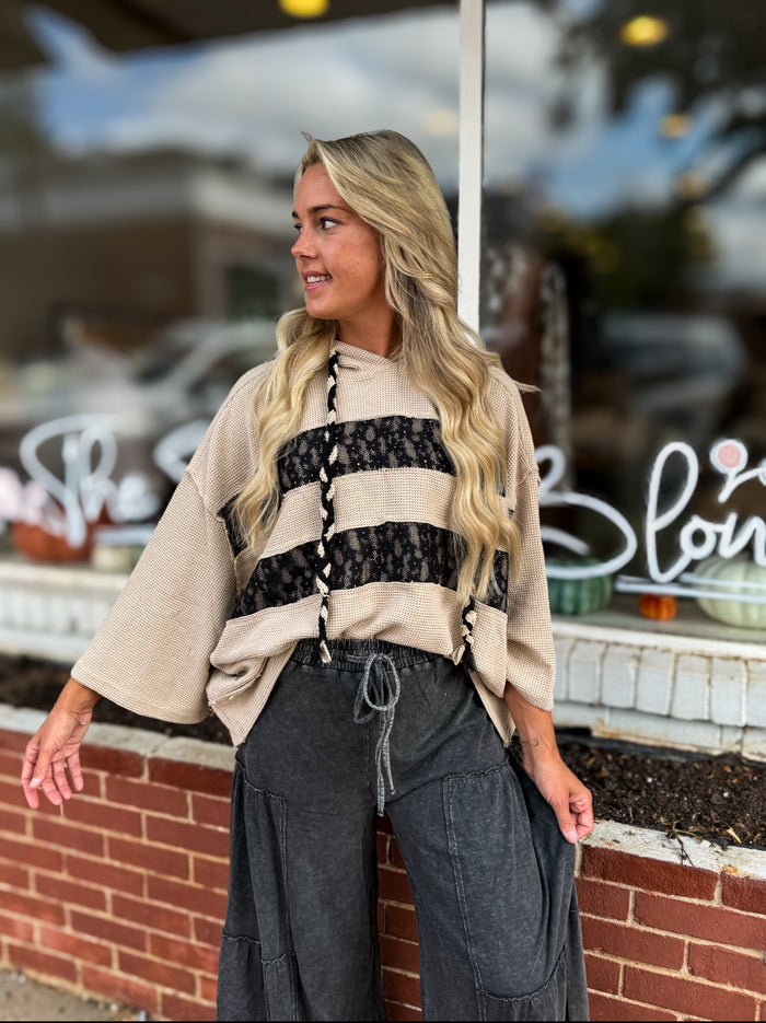 Taupe/Black Top
