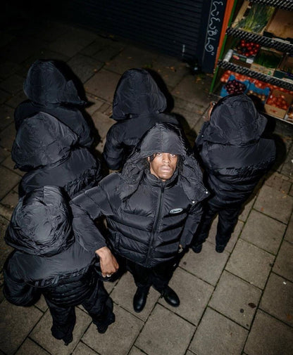 Trapstar Hyperdrive Detachable Hooded Puffer Jacket Triple Black