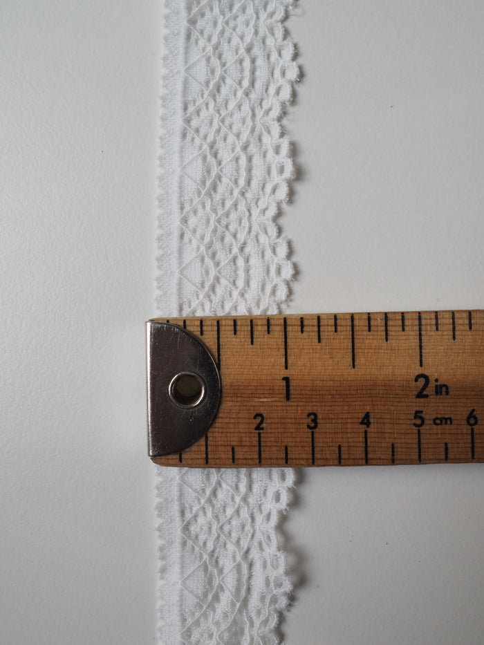 White Scalloped Stretch Lace Trim
