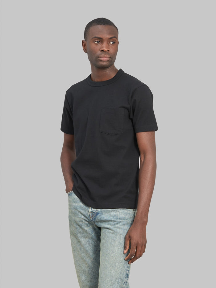 whitesville heavyweight pocket tshirt black  style