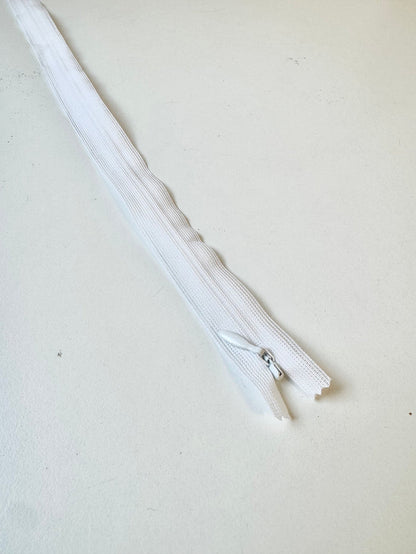 YKK 50cm/20inch White Invisible Zips